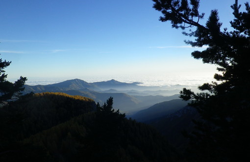 Turismo: venerdì prossimo suggestiva escursione al calar del sole sulla ‘Alta Via dei monti Liguri’