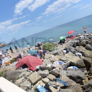 Ventimiglia: un mese esatto dall'inizio dell'emergenza ma a Ponte San Ludovico sono rimasti circa 30 migranti