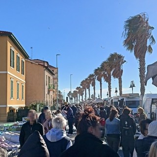 Mercato del venerdì a Ventimiglia, Pd: &quot;Più rigore nel rispetto degli orari di sgombero e nelle operazioni di pulizia dell’area&quot;
