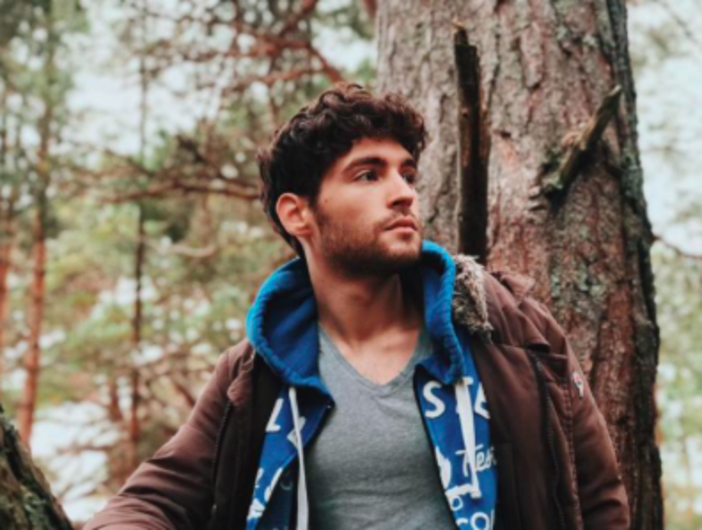Il premio "Lunezia per Sanremo" al giovane cantautore Matteo Faustini Il premio "Lunezia per Sanremo" al giovane cantautore Matteo Faustini