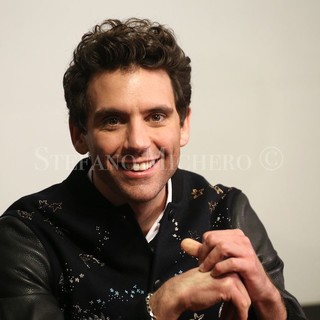 #Sanremo2017: Mika strega tutti, stasera omaggio a George Michael ma soprattutto all'Orchestra del Festival