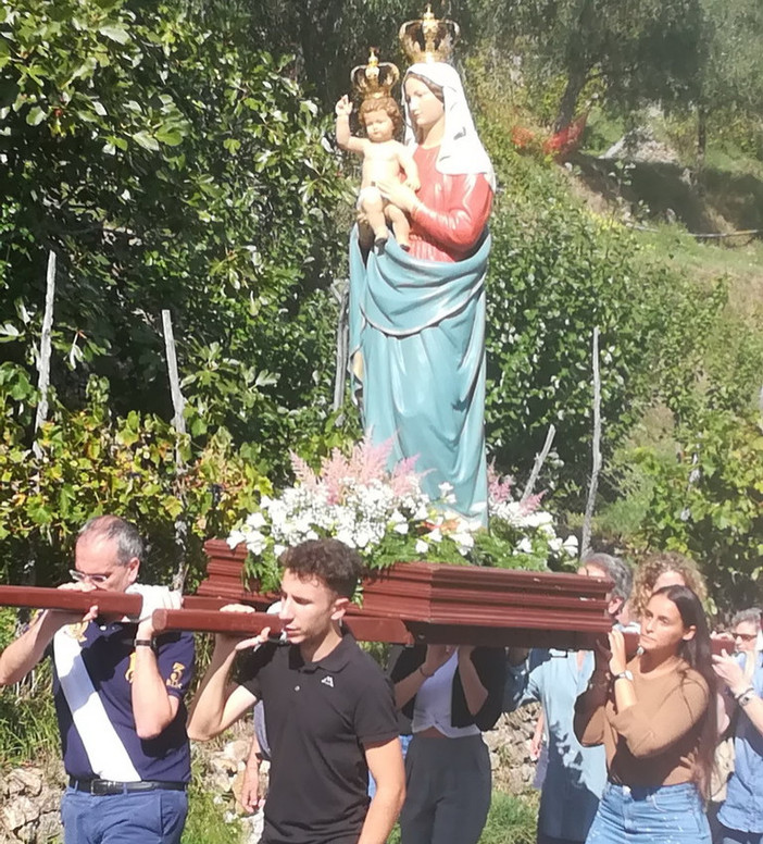 Ceriana celebra la Madonna della Villa: tre giorni di fede, musica e tradizione, via con il pellegrinaggio “Aux Flambeaux” al Santuario Ceriana celebra la Madonna della Villa: tre giorni di fede, musica e tradizione, via con il pellegrinaggio “Aux Flambeaux” al Santuario