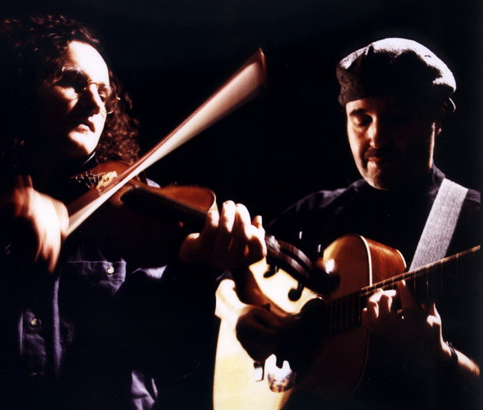 La musica irlandese del duo Hayes &amp; Cahill chiude la rassegna 'Concerti d'Estate' ai Giardini Hanbury