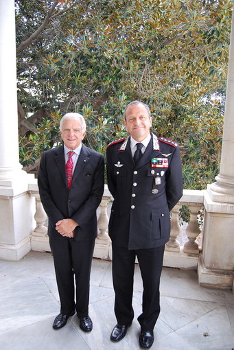 Sanremo: visita del colonnello Minati all'Istituto di Diritto Umanitario