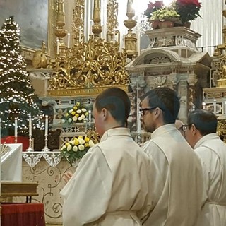Imperia: grande partecipazioni di fedeli per la messa conclusiva in onore della Reliquia di San Giovanni Paolo II (Foto) Imperia: grande partecipazioni di fedeli per la messa conclusiva in onore della Reliquia di San Giovanni Paolo II (Foto)