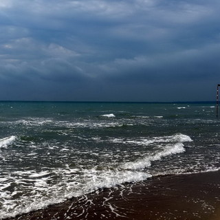 Meteo, nevicate in arrivo domani, nuova Allerta 1 in Liguria con temperature a picco Meteo, nevicate in arrivo domani, nuova Allerta 1 in Liguria con temperature a picco