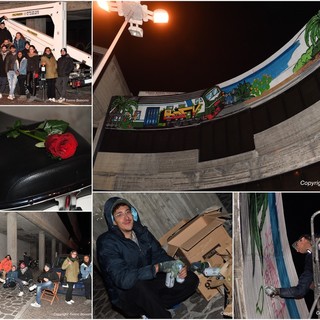 Il murales all'esterno della nuova stazione