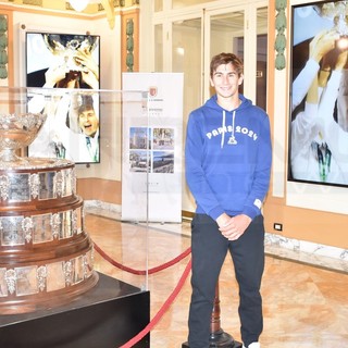 Sanremo: anche Matteo Arnaldi ha fatto visita alla 'sua' Coppa Davis "Sono pronto per riprendere la stagione" (Foto e Video)