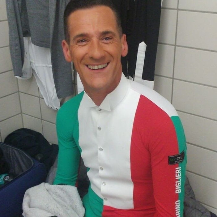 Imperia: dopo aver ballato e conquistato medaglie in tutto il mondo Marino Biglieri torna a casa Imperia: dopo aver ballato e conquistato medaglie in tutto il mondo Marino Biglieri torna a casa