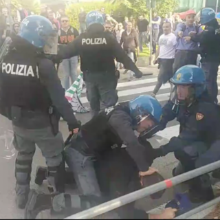 Possibili manifestazioni di anarchici e lavoratori Ansaldo a Sanremo, Toti: "Non siamo preoccupati" Possibili manifestazioni di anarchici e lavoratori Ansaldo a Sanremo, Toti: "Non siamo preoccupati"