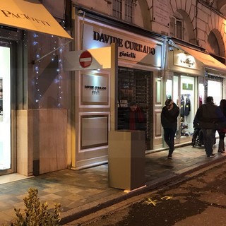 Sanremo: nel corso della settimana festivaliera sequestrata anche una spada giapponese vicino all'Ariston