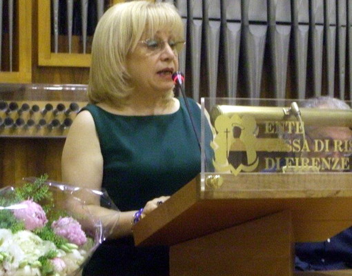 La poetessa italo-francese Maria Salamone accolta con successo alla Camerata dei Poeti La poetessa italo-francese Maria Salamone accolta con successo alla Camerata dei Poeti