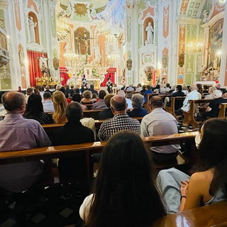 Aurigo: ieri le celebrazioni in onore della Madonna Addolorata, presenti le massime autorità (Foto) Aurigo: ieri le celebrazioni in onore della Madonna Addolorata, presenti le massime autorità (Foto)