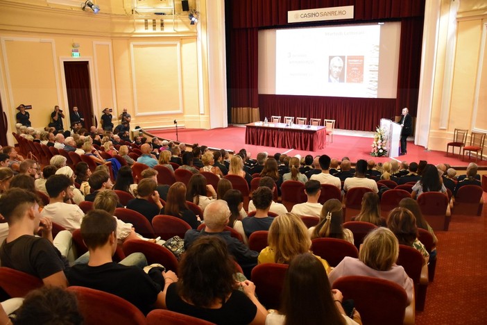 Sanremo: 150 esimo anniversario dalla morte di Alessandro Manzoni , Luca Doninelli presenta il suo libro