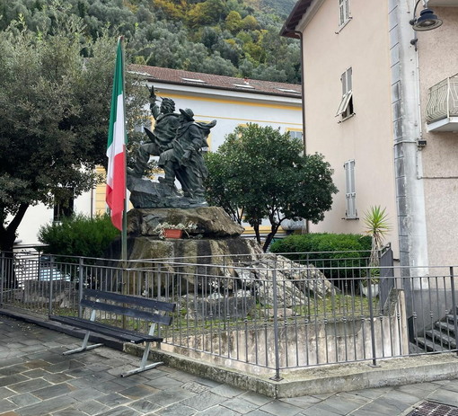 Badalucco celebra il 4 novembre: una giornata per ricordare l’Unità d’Italia e l’impegno delle Forze Armate, tra memoria e futuro