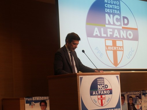 Imperia: il Ministro Maurizio Lupi a Imperia per la chiusura della campagna elettorale di Paolo Strescino: "2 milioni di voti al Nuovo Centro Destra"