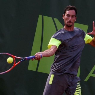Il tennista sanremese Gianluca Mager in azione