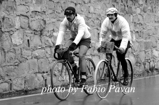 Le foto di Fabio Pavan sulle strade della Milano-Sanremo disputata ieri sotto neve e pioggia Le foto di Fabio Pavan sulle strade della Milano-Sanremo disputata ieri sotto neve e pioggia