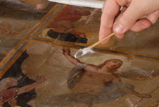 Vasia: restaurato il dipinto della Madonna del Rosario, domenica dopo la Messa la presentazione alla chiesa dei SS Giacomo e Nicola Vasia: restaurato il dipinto della Madonna del Rosario, domenica dopo la Messa la presentazione alla chiesa dei SS Giacomo e Nicola