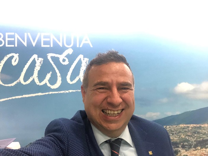 L'agenzia Tecnocasa 'Studio Sanremo' festeggia 24 anni di attività: è leader del mercato