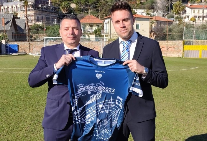 La Sanremese in campo con una maglia per il Festival di Sanremo, "Saranno messe all'asta per beneficenza" La Sanremese in campo con una maglia per il Festival di Sanremo, "Saranno messe all'asta per beneficenza"
