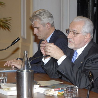 "Messaggi cifrati in casa Calvino", a Perinaldo la conferenza dello storico Aldo Mola "Messaggi cifrati in casa Calvino", a Perinaldo la conferenza dello storico Aldo Mola