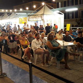 Sanremo: affluenze record nel primo fine settimana del 51° MOAC in corso di svolgimento al Palafiori
