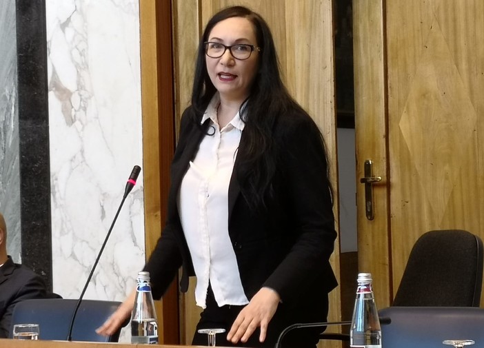 Imperia: quattro interrogazioni presentate da Ponte, risponde l'assessore Gandolfo "Soddisfatti solo in parte del porta a porta non siamo ciechi, depuratore? Perfettamente funzionante" Imperia: quattro interrogazioni presentate da Ponte, risponde l'assessore Gandolfo "Soddisfatti solo in parte del porta a porta non siamo ciechi, depuratore? Perfettamente funzionante"