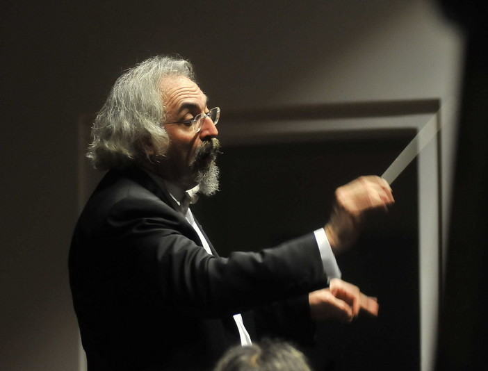 Sanremo: domenica prossima appuntamento con il concerto di Natale della Sinfonica Sanremo: domenica prossima appuntamento con il concerto di Natale della Sinfonica