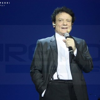 Sanremo: ieri sera all'Ariston il concerto di Massimo Ranieri, le foto di Angela Perri e Tonino Bonomo