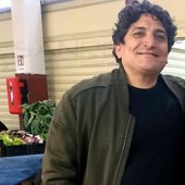 Ventimiglia, lo chef stellato Mauro Colagreco torna al Mercato Coperto: segnale di fiducia per commercio e tradizione locale Ventimiglia, lo chef stellato Mauro Colagreco torna al Mercato Coperto: segnale di fiducia per commercio e tradizione locale