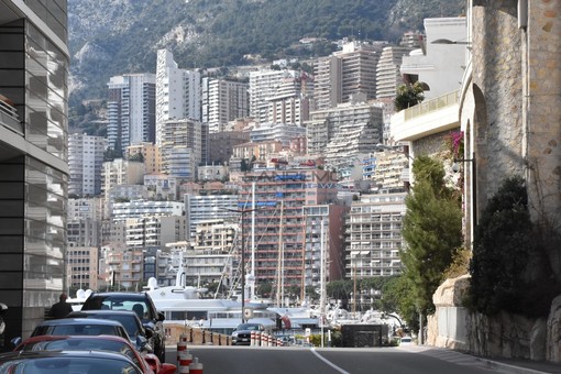 Frontalieri, la lettera del ventimigliese Massimo Morabito a Giorgia Meloni: "Servono nuove regole con Monaco" Frontalieri, la lettera del ventimigliese Massimo Morabito a Giorgia Meloni: "Servono nuove regole con Monaco"