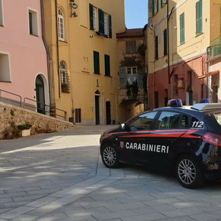 Imperia: era in auto con 200 grammi di hashish, 38enne arrestato in centro dai Carabinieri