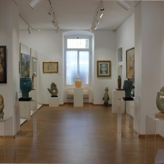 Sanremo: ‘Sculture Ceramiche’, mostra  personale di Tonino Negri alla galleria d’arte ‘La Mongolfiera’ fino al 18 luglio (Foto)