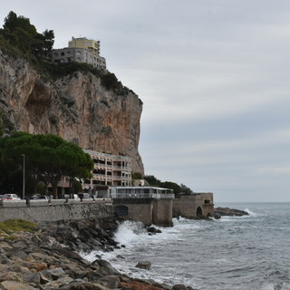 Ventimiglia, valico di San Ludovico chiuso per quattro mesi: frontalieri e imprese locali sul piede di guerra
