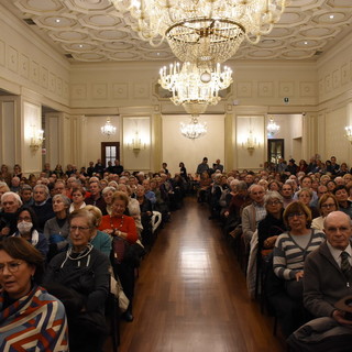 Sanremo: domani pomeriggio ai 'Martedì Letterari' Fabio Marchese Ragona al Casinò (Sala privata) Sanremo: domani pomeriggio ai 'Martedì Letterari' Fabio Marchese Ragona al Casinò (Sala privata)