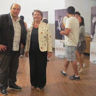Santo Stefano al Mare: inaugurata la mostra curata da Claudio Porchia 'Fiori & Festival' Santo Stefano al Mare: inaugurata la mostra curata da Claudio Porchia 'Fiori & Festival'