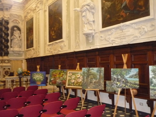 Ventimiglia: grande successo per il vernissage della mostra di Domenico Romano