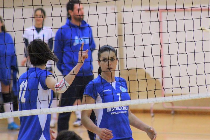 Volley, Serie C femminile. La Maurina Strescino Imperia muove la classifica: sconfitta al tie-break contro il Genova Vgp