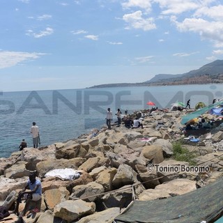 Emergenza migranti in Liguria: ne sono arrivati 150 a Genova, di questi 25 nell'imperiese Emergenza migranti in Liguria: ne sono arrivati 150 a Genova, di questi 25 nell'imperiese