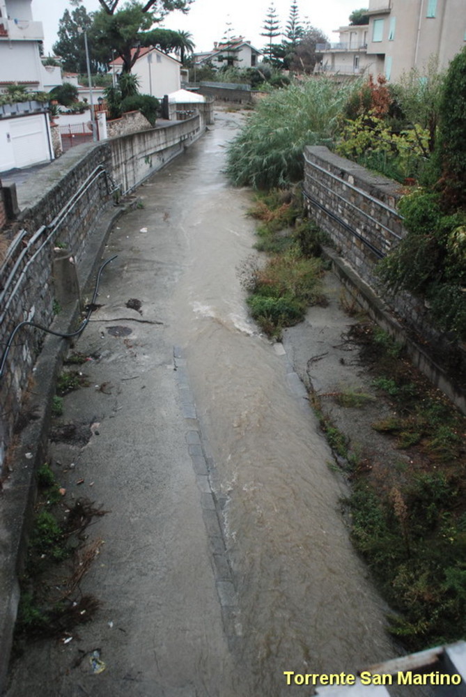 Sanremo: il ponte sul rio San Martino non può essere messo in sicurezza e sarà distrutto Sanremo: il ponte sul rio San Martino non può essere messo in sicurezza e sarà distrutto