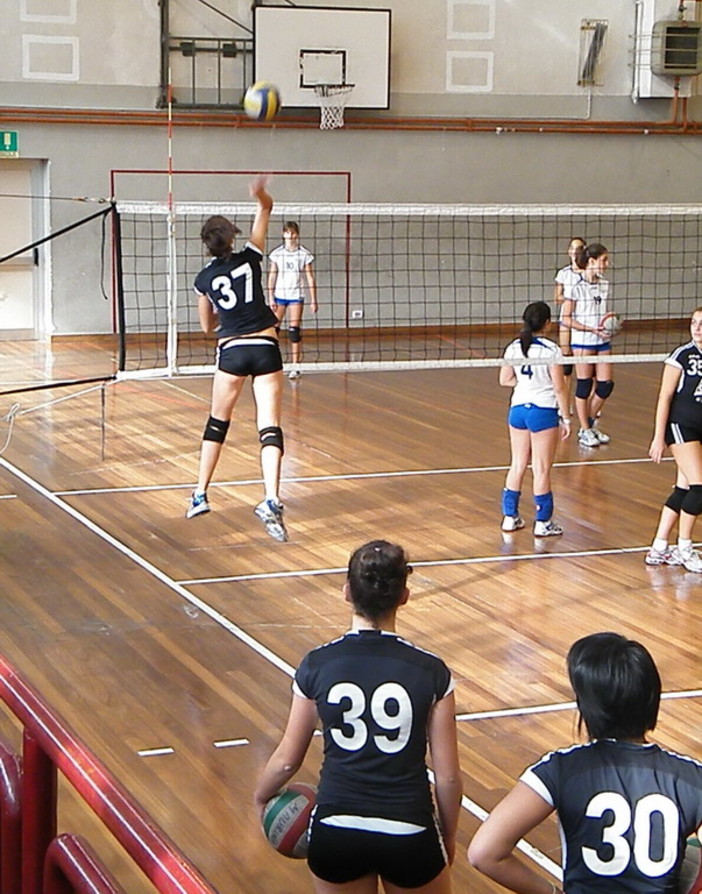 Pallavolo: bella vittoria esterna della Maurina Volley nel derby contro la NLP Sanremo Pallavolo: bella vittoria esterna della Maurina Volley nel derby contro la NLP Sanremo