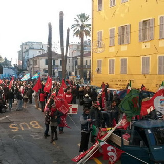 Ispettori del Lavoro: anche Cgil e Cisl della nostra provincia aderiscono allo sciopero nazionale Ispettori del Lavoro: anche Cgil e Cisl della nostra provincia aderiscono allo sciopero nazionale