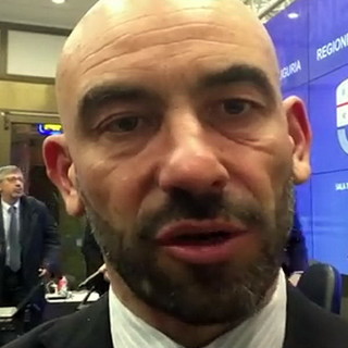 Coronavirus, il primario Bassetti: "abbiamo il primo vero guarito in Liguria". È stato trattato con il Remdesivir Coronavirus, il primario Bassetti: "abbiamo il primo vero guarito in Liguria". È stato trattato con il Remdesivir