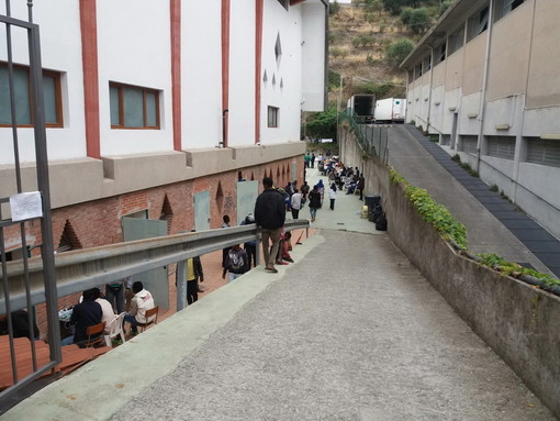 Sistema di protezione per richiedenti asilo e rifugiati: al Comune di Imperia 235mila euro nel 2016 Sistema di protezione per richiedenti asilo e rifugiati: al Comune di Imperia 235mila euro nel 2016