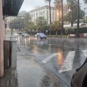 Maltempo in arrivo: da stanotte e fino a domenica mattina pioggia incessante sul Festival Maltempo in arrivo: da stanotte e fino a domenica mattina pioggia incessante sul Festival