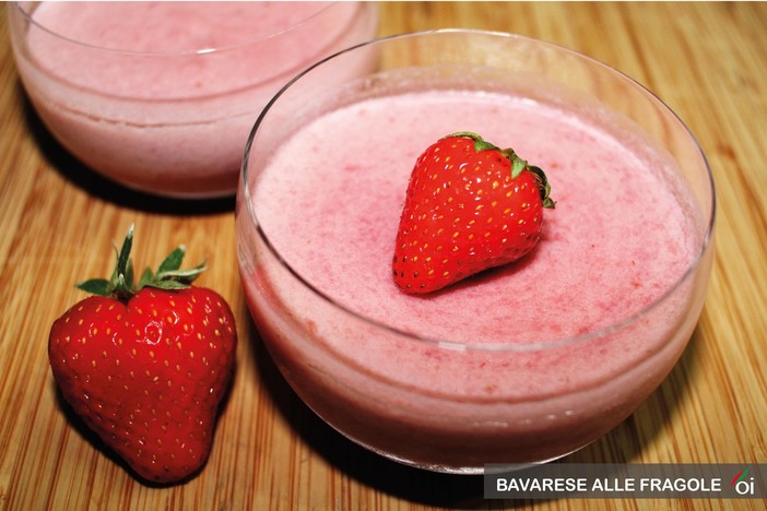 MercoledìVeg di Ortofruit: oggi prepariamo la bavarese alle fragole MercoledìVeg di Ortofruit: oggi prepariamo la bavarese alle fragole