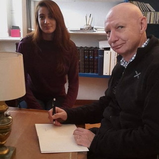 Cervo: sabato alle 18 la presentazione di ‘La diminuzione del PIL’ dello scrittore Marco Giannini con la mostra fotografica di Willy Ivaldi Cervo: sabato alle 18 la presentazione di ‘La diminuzione del PIL’ dello scrittore Marco Giannini con la mostra fotografica di Willy Ivaldi