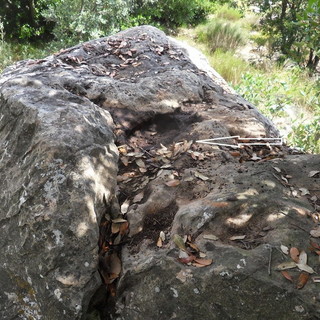 Nuove impronte del megalitismo con tradizioni indigene che si lega al culto delle vette sul Grammondo nell'entroterra di Ventimiglia