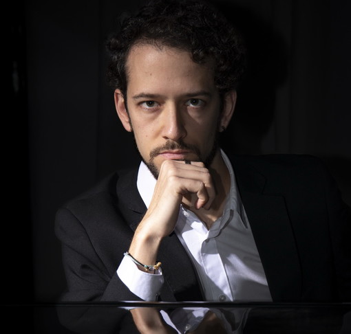 “Gioia di vivere e la più famosa delle incompiute” con l’Orchestra Sinfonica di Sanremo e il pianista Massimo Urban